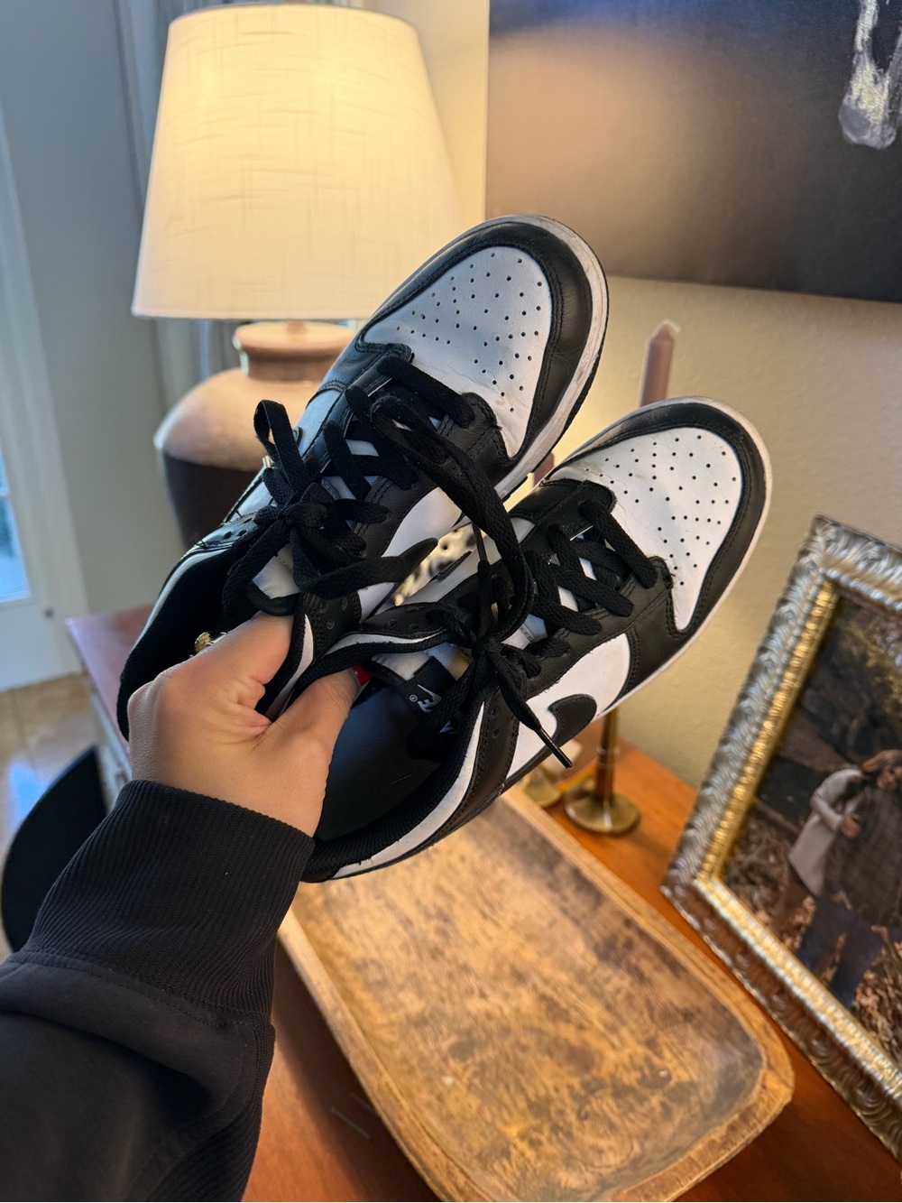 Nike Women's Black and White Low-Top Athletic Sneakers